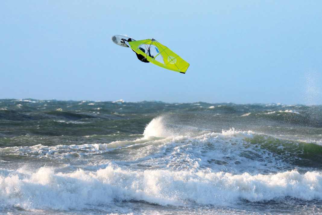 Nicht nur auf Maui überzeugend – der Quatro Cube macht auch in kernigen Nordseewellen Spaß.