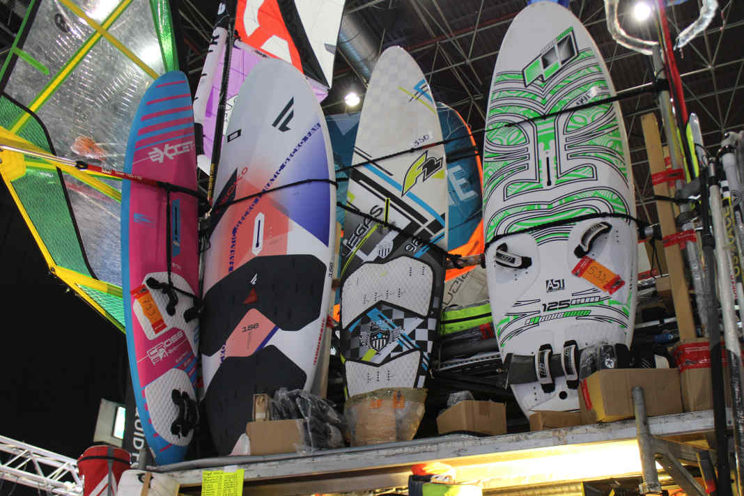 Windsurfing at the top: Some second-hand bargains are waiting just under the hall roof
