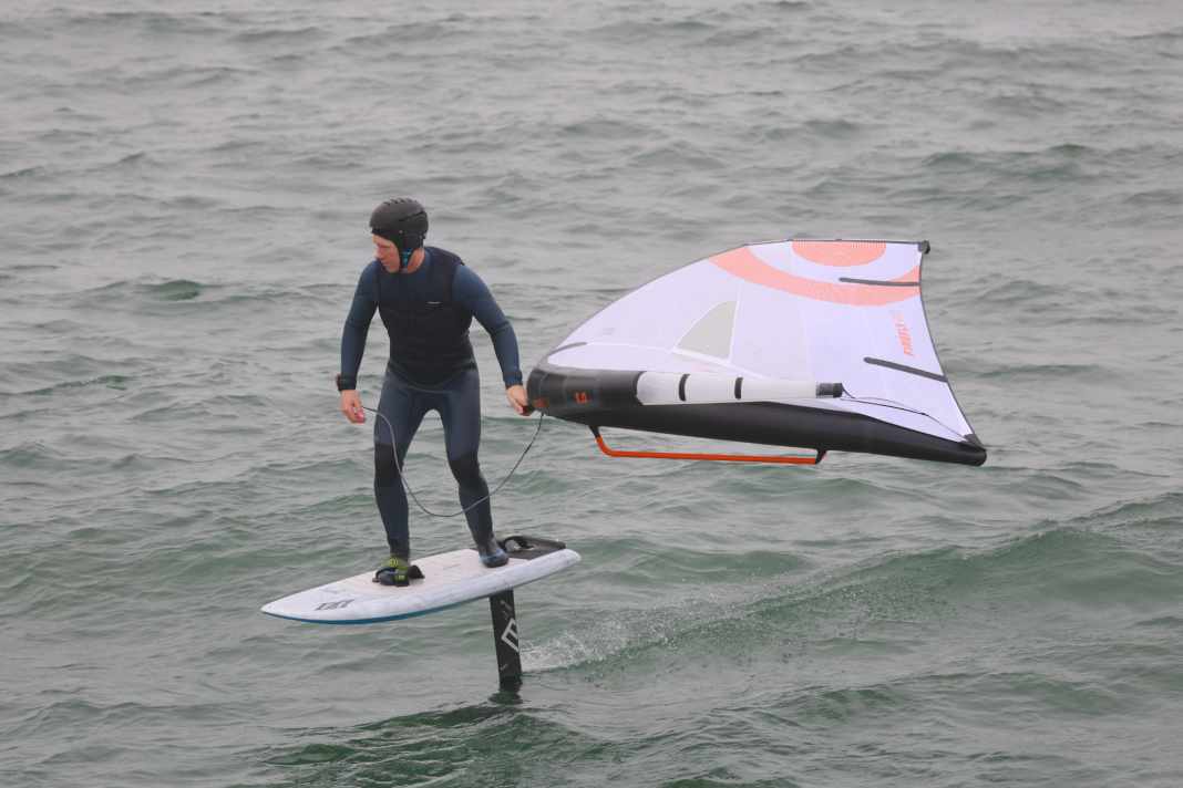 Das Hover Ascend Carbon Ultra ist in acht Größen verfügbar