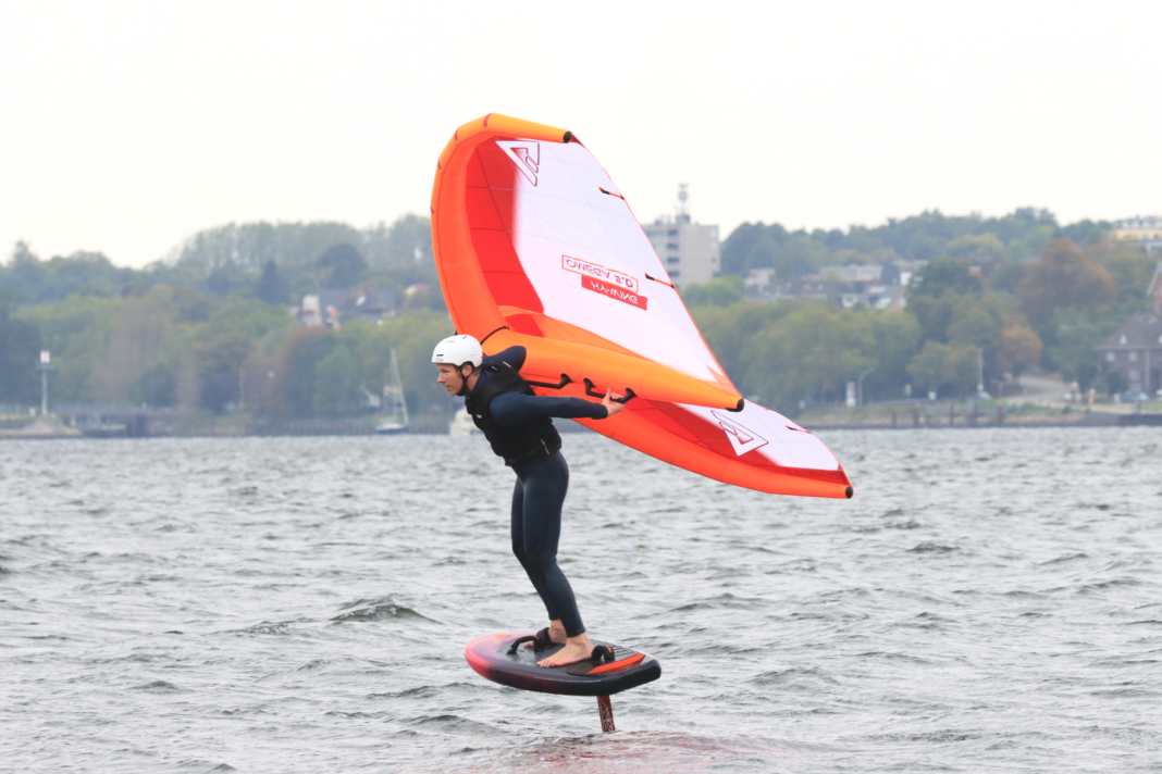 Den GunSails Hy-Wing Omega gibt's in fünf Größen