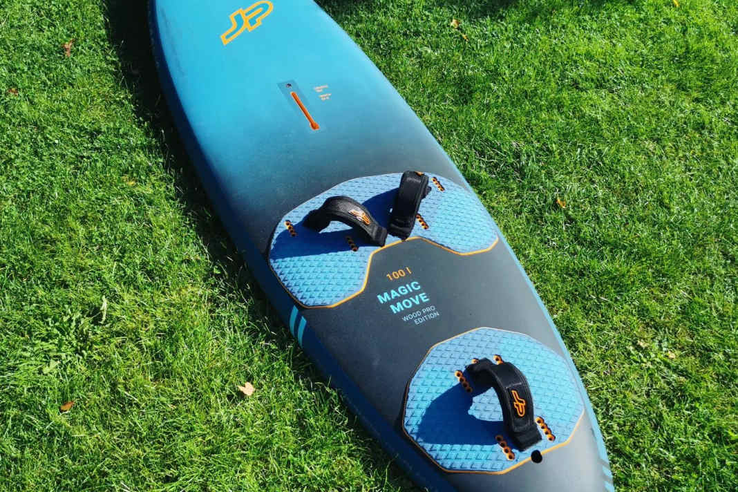 The JP-Australia Magic Move is said to be ideal for flat water surfers