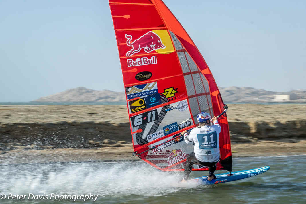 Bei der Lüderitz Speed Challenge gab es am Mittwoch die ersten Runs auf dem Kanal