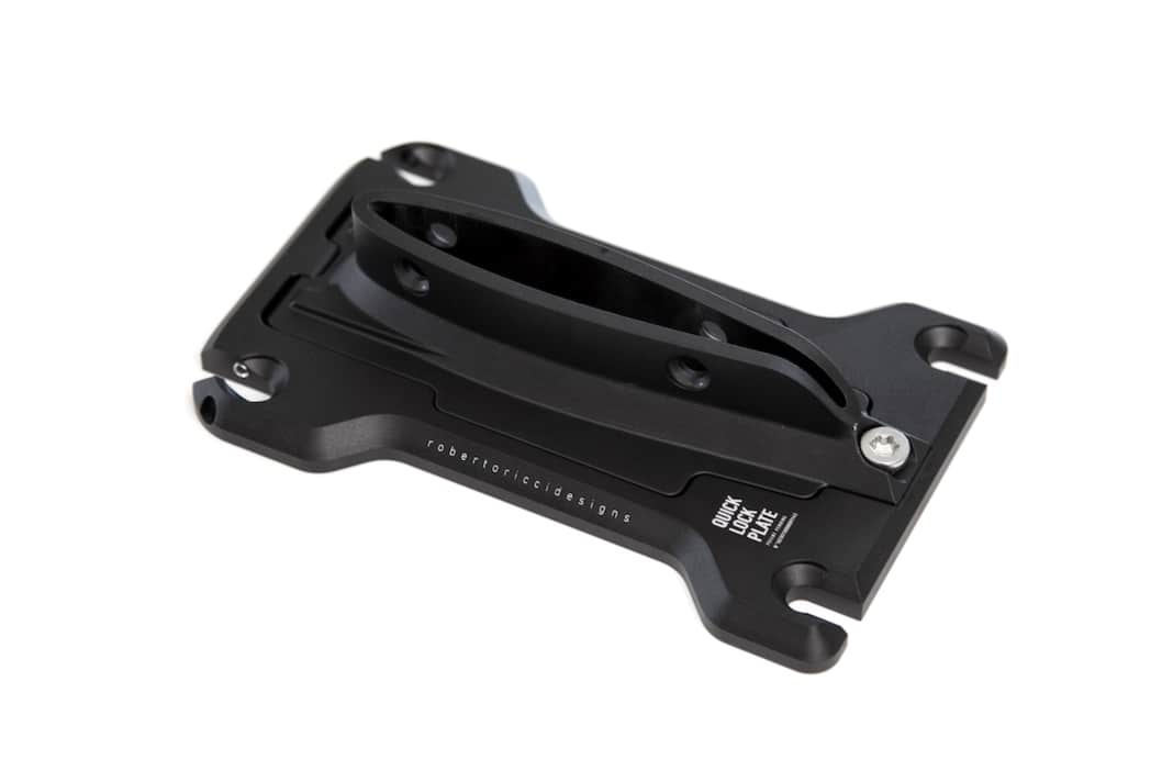 Die Quiklock Plate verbleibt am Board