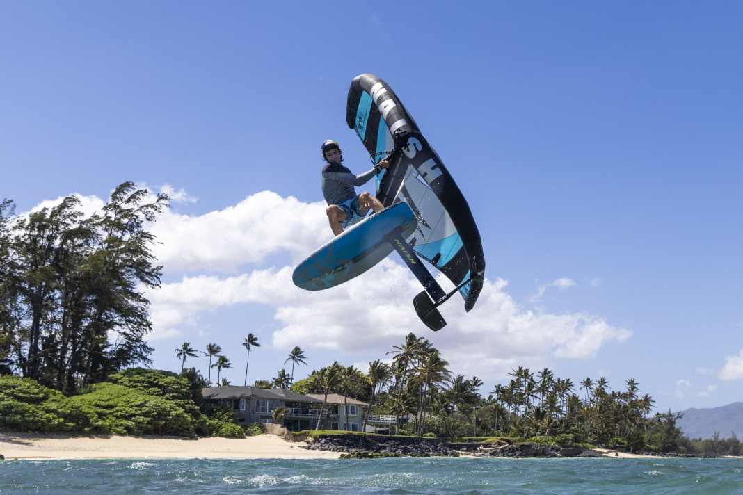 Naish Hover Compact LE