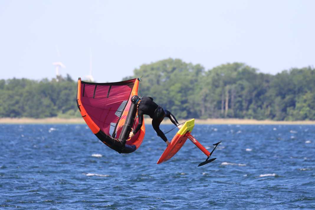 The Tabou Pocket Air Team rotates noticeably faster and with less power than the heavier MTE design