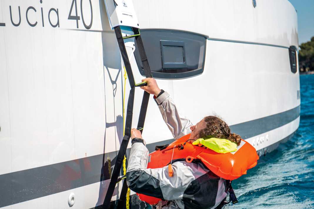 Rescue ladder: If the swim ladder cannot simply be folded down, a separate rescue ladder should be provided