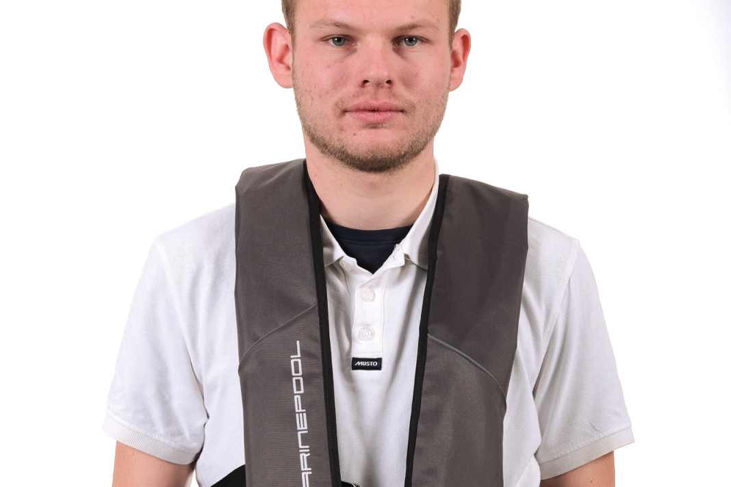 180N Racer ISO Lifejacket