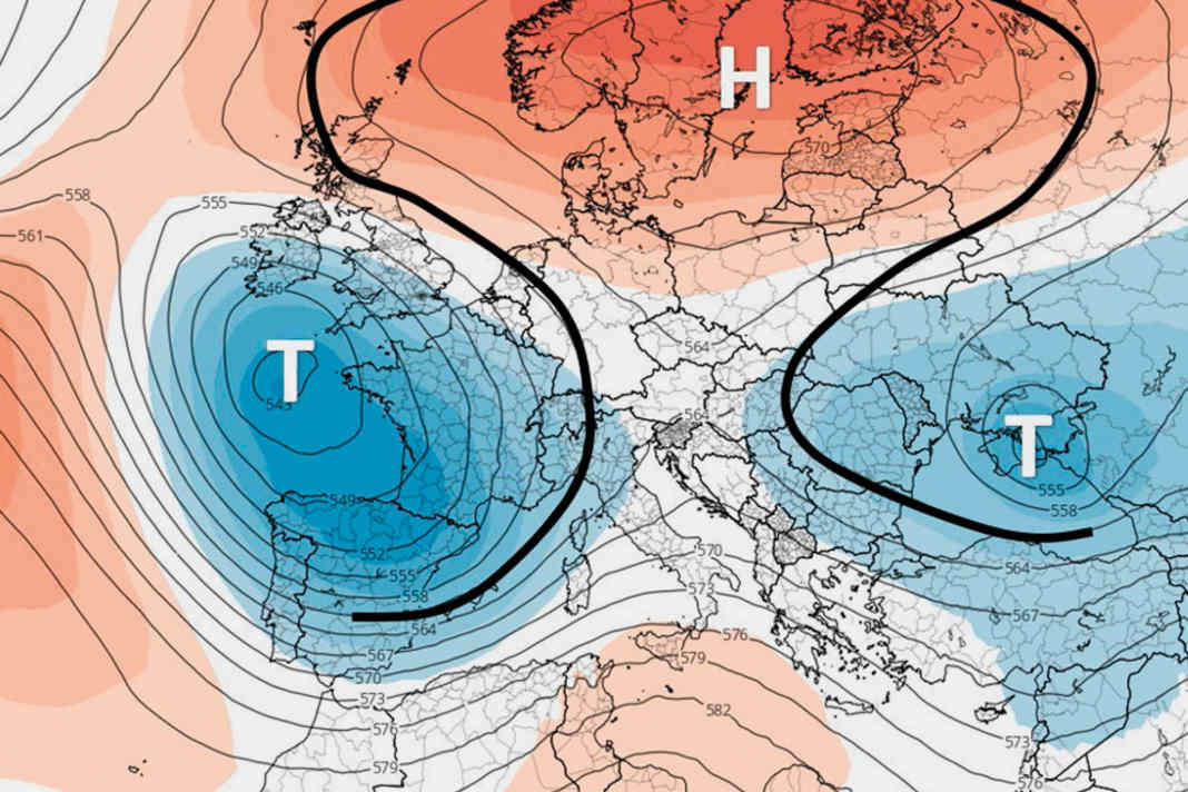 Le aree di alta pressione sulla Scandinavia e sul Baltico si sono unite per formare la cosiddetta Alta Omega. Le aree di bassa pressione non hanno praticamente alcuna possibilità di influenzare le zone di navigazione sul Mare del Nord e sul Mar Baltico.