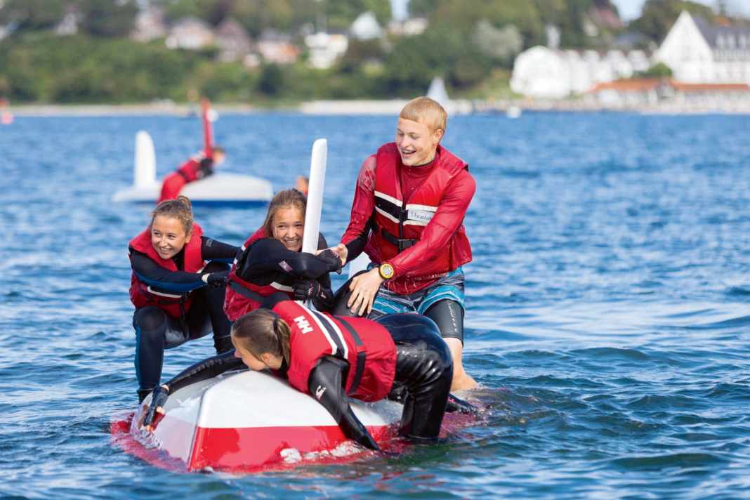 La voile est un sport d'équipe qui se vit le mieux en communauté.