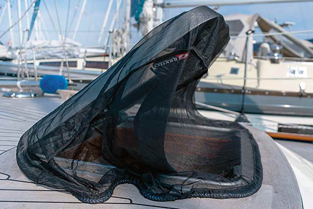 Simple and effective: nets are the best protection against mosquitoes. Air still circulates.