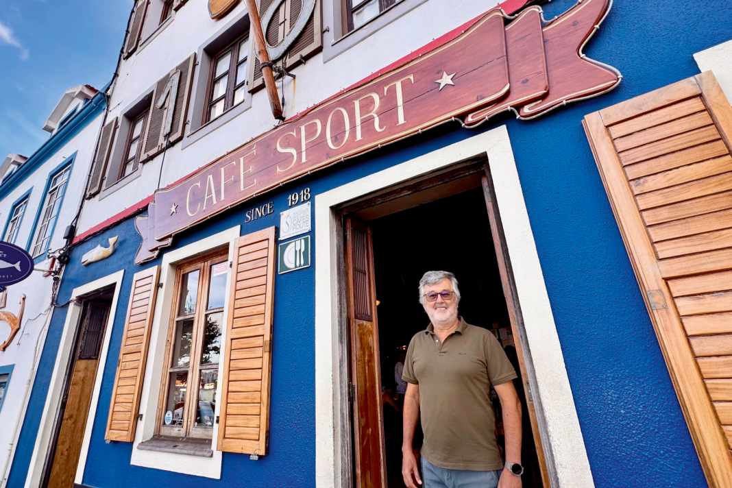 Il tradizionale Peter's Café Sport di Horta (Azzorre).