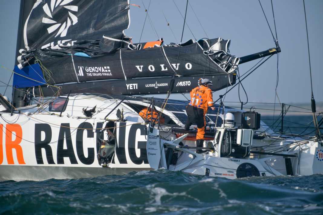 Der demolierte Rumpf von 11th Hour Racings "Mālama"