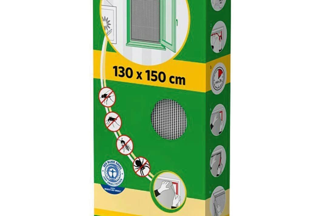 Stick on: Simple, quick and inexpensive retrofitting - insect screen material and self-adhesive Velcro strips ...