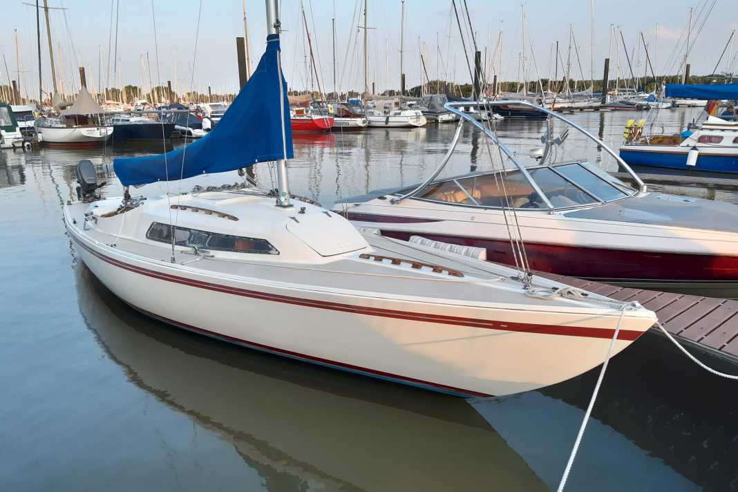 Das H-Boot von Nordic Boats stammt aus dem Baujahr 1980 und ist ein beliebtes Regattaboot mit einem Yardstick von 106