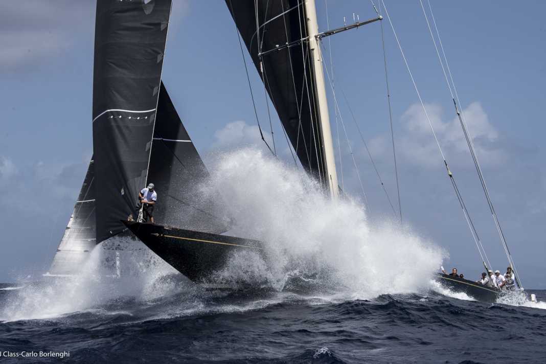 Spektakulär und elegant: die einzige jemals aus Holz gebaute J-Class, "Shamrock V"