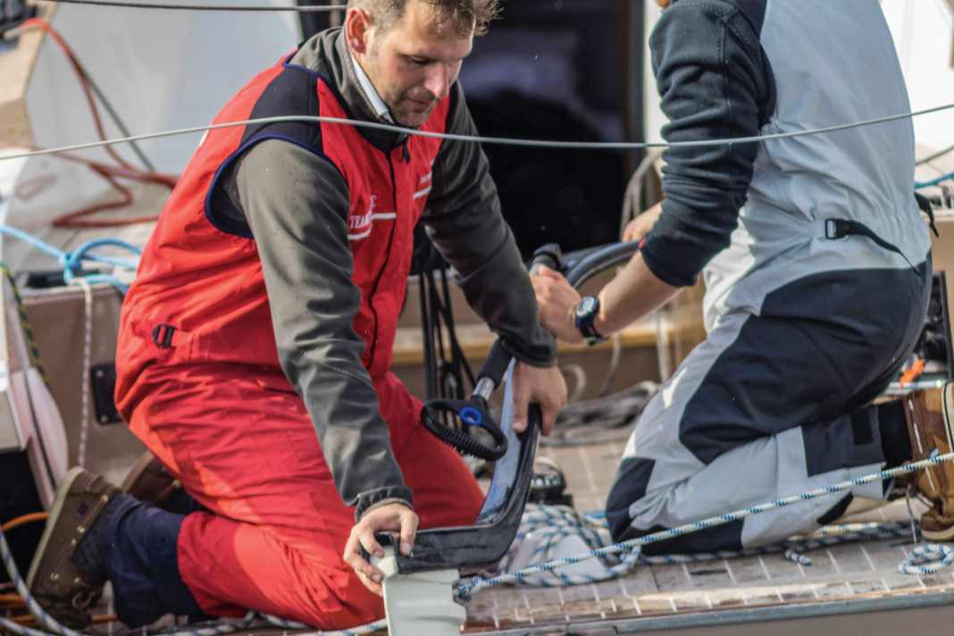 Attaché & annulé : Ce test 2017 s'est subitement terminé. Le safran de la construction individuelle s'est cassé lors du coup de soleil sous gennaker