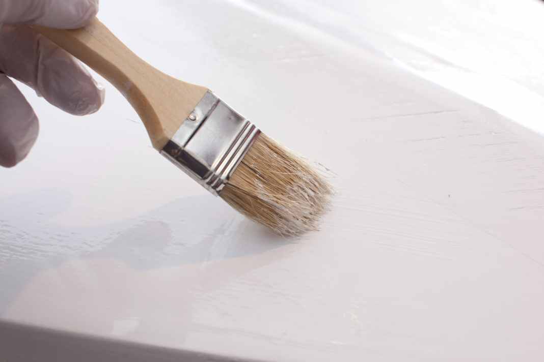 Tipps und Tricks rund ums Lackieren und Streichen.