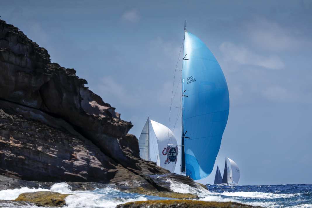 Le "Wave Walker", USA, s'est imposé dans sa catégorie dans le décor époustouflant d'Antigua.