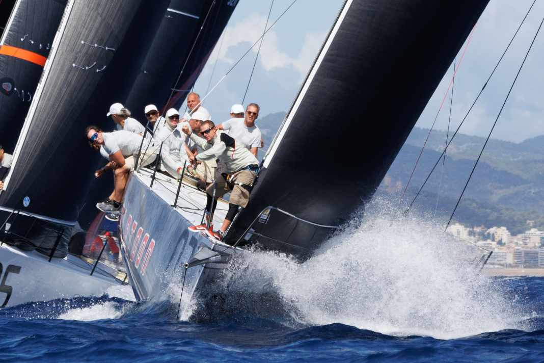 Die TP52-Weltmeister sind nun auch die Saisonmeister der 52 Super Series 2023: Harm Müller-Spreer und seine "Platoon"-Crew