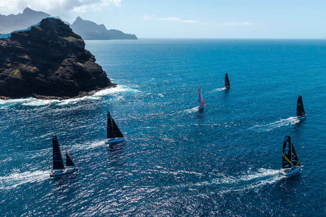 Von den Kapverden nach La Réunion: Bilderbuchstart in die zweite Globe40-Etappe.