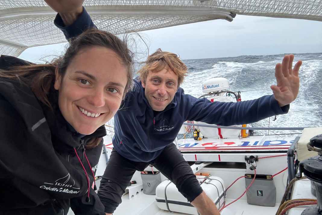 Ian Lipinski und Amélie Grassi liefern sich auf Etappe zwei der Weltumseglung Globe40 ein packendes Führungsduell mit Team Belgien.