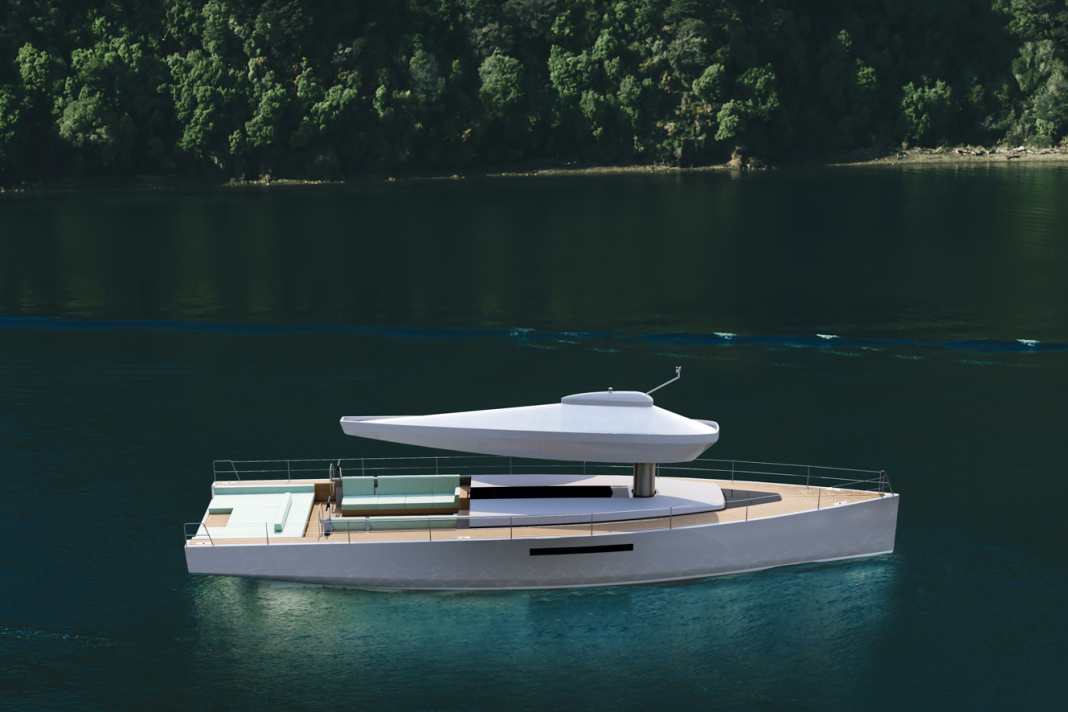Aqua ist ein 18,20 Meter langes Daysailer-Konzept. Das Deckslayout profitiert davon, dass traditionelle Einschränkungen etwa durch Wanten oder Stagen wegfallen und dadurch Haupt- sowie Achtercockpit offen und überaus geräumig ausfallen.