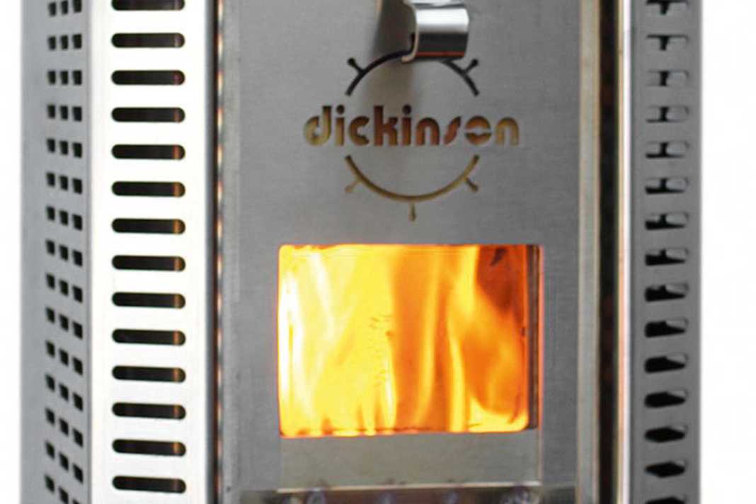 Dickinson Newport: Preis: 649 Euro; Heizleistung: 2,0 kW;  Maße: 20 x 23 x 37,5 cm; Gewicht: 7,5 kg.   Kompakter Ofen für Holz und Kohle. Die Flammen sind durch die Glasscheibe zu sehen. Unten befindet sich ein herausnehmbares Aschefach. Das Modell ist auch als Ölofen erhältlich. Leicht