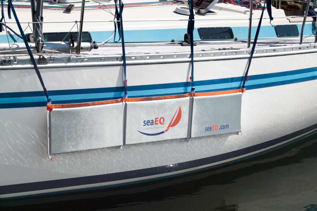 Alternative to the rubbing strake: the long fender from Seaeq