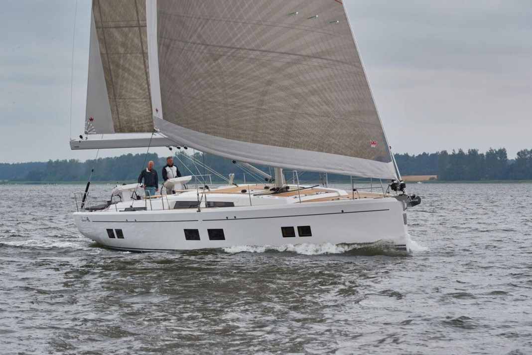 Underway with the large genoa sitting in front of the furling jib