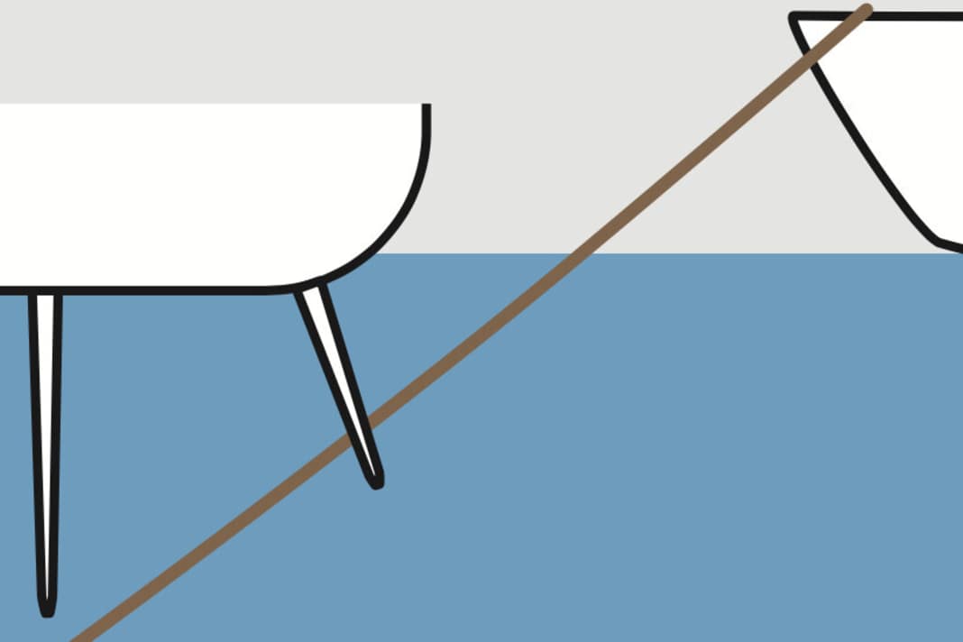 Trip wire: In narrow marinas with mooring lines, the outer double rudders can get caught more easily than the single blade in the centre