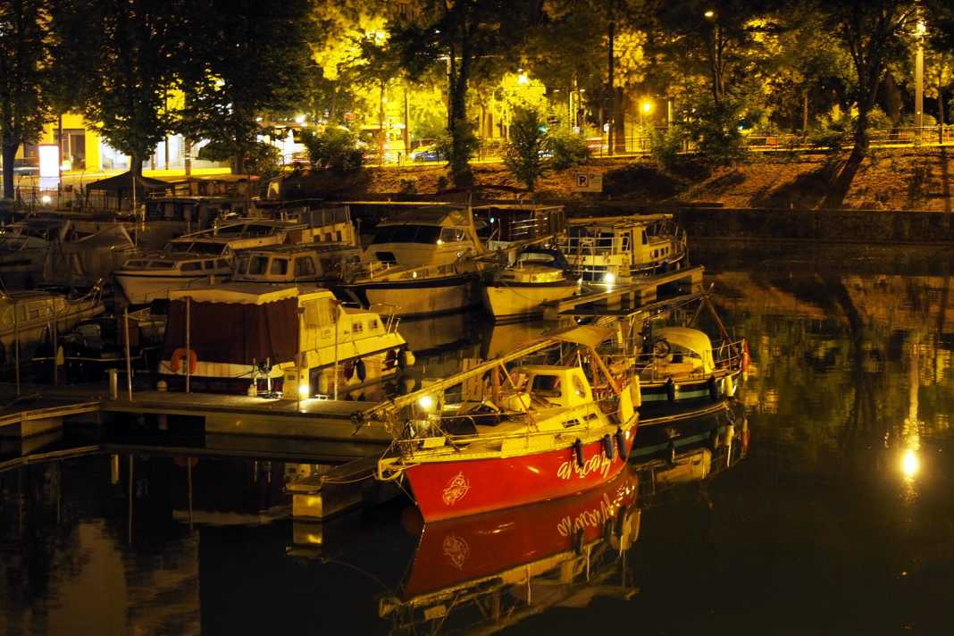 Abendstimmung in Mulhouse am Rhein-Rhone-Kanal