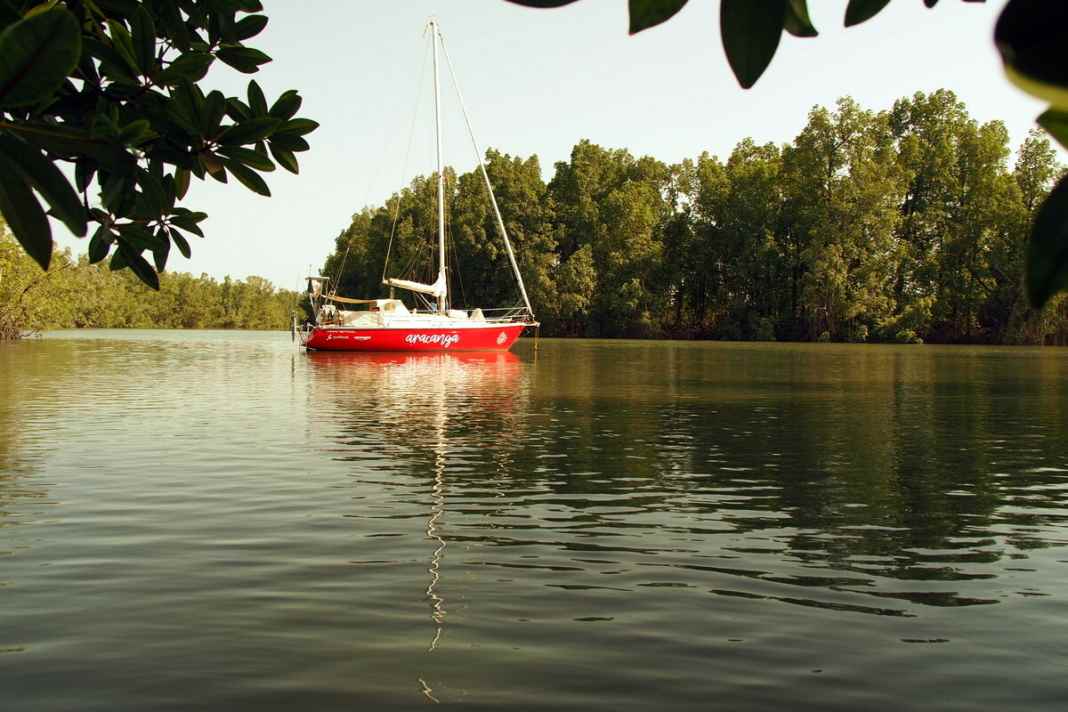 Die "Aracanga" auf dem Gambia – Impressionen