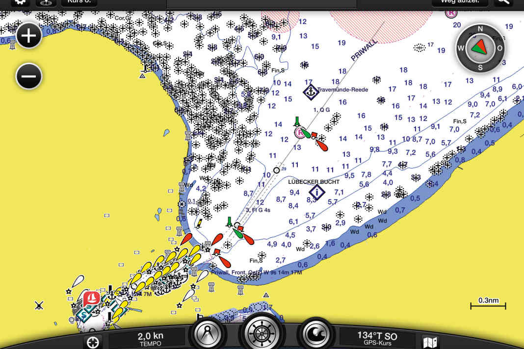 Garmin Das Wegepunkte- und Routen-Tool ist ge­wöh­nungsbedürftig. Die Funktionen und Individualisierungsmöglich­keiten fallen hinter die stärkere Vektor-Konkurrenz von Navionics und iSailor etwas zurück. 