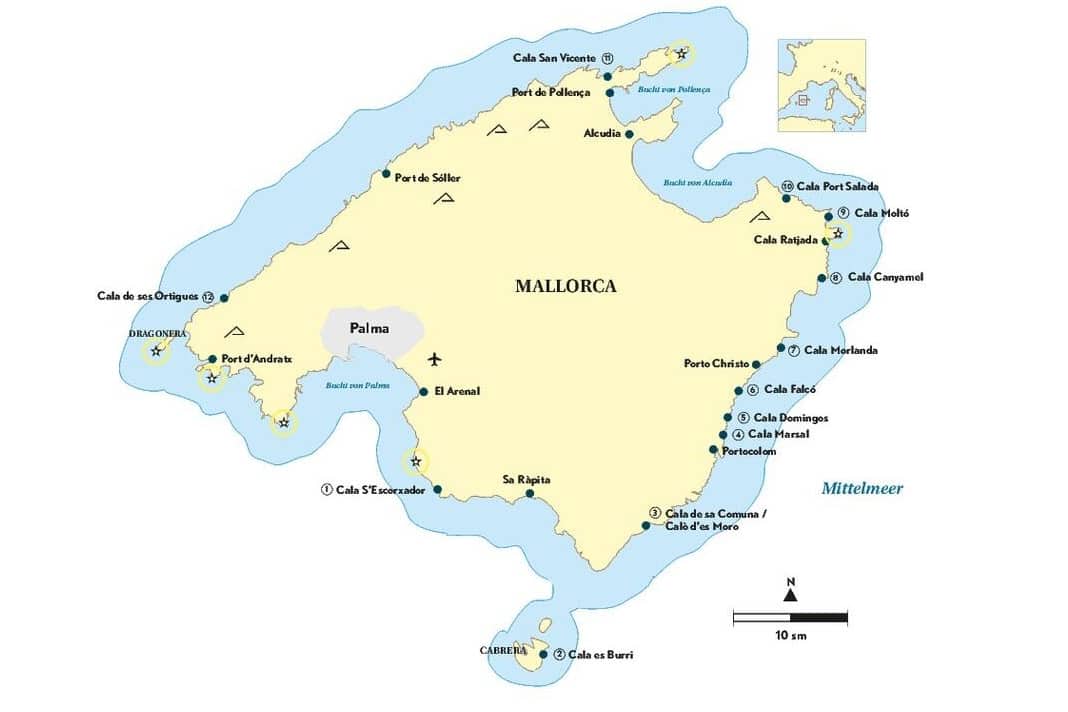 Die Buchten in der zweiten Reihe rund um Mallorca. Hier findet man auch im Sommer noch Platz. 
Eine Auswahl aus der Heftstrecke: