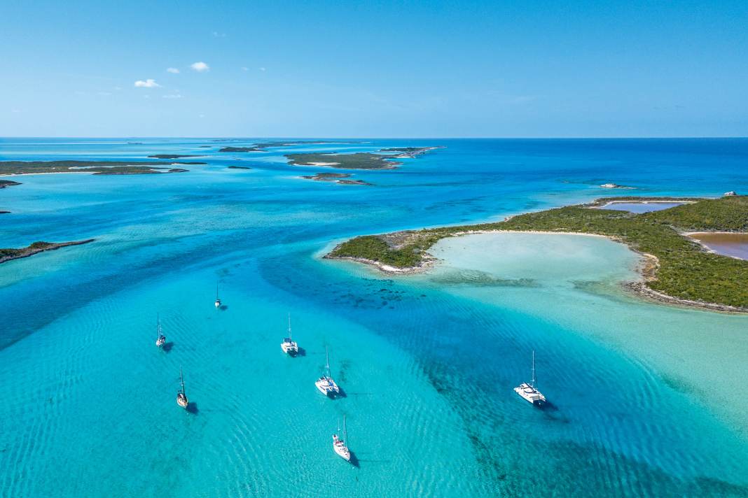 Nirgends in der Karibik strahlt das Türkis des Wassers so hell wie auf den Bahamas