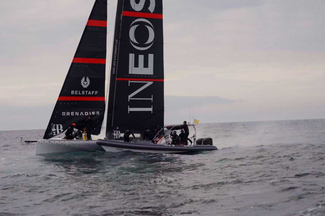 Lo spoiler britannico AC40 "Athena"