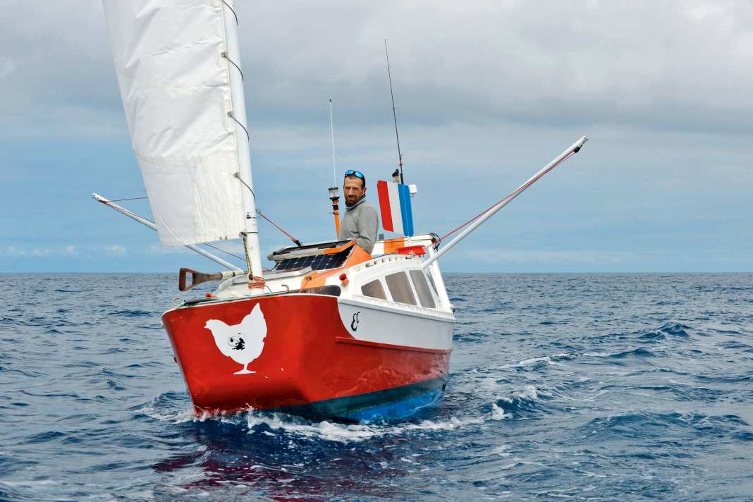 It only cost Quenet 4,000 euros to build his "Baluchon" out of laminated plywood. It was his home for three years