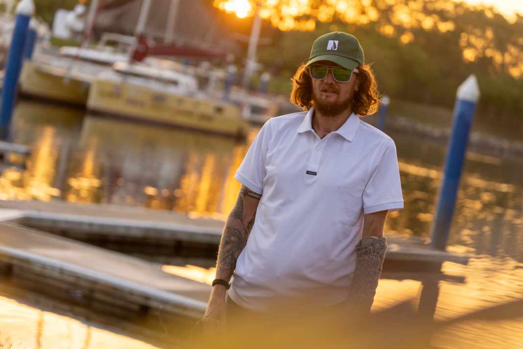 It's done. At the end of March, Craig Wood started his record attempt from Mexico.