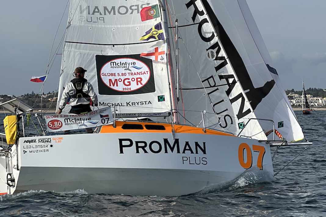 Im Sperrholz-Knickspant um die Welt: Diese One-Design-Yachten gehen beim Mini Globe Race an den Start