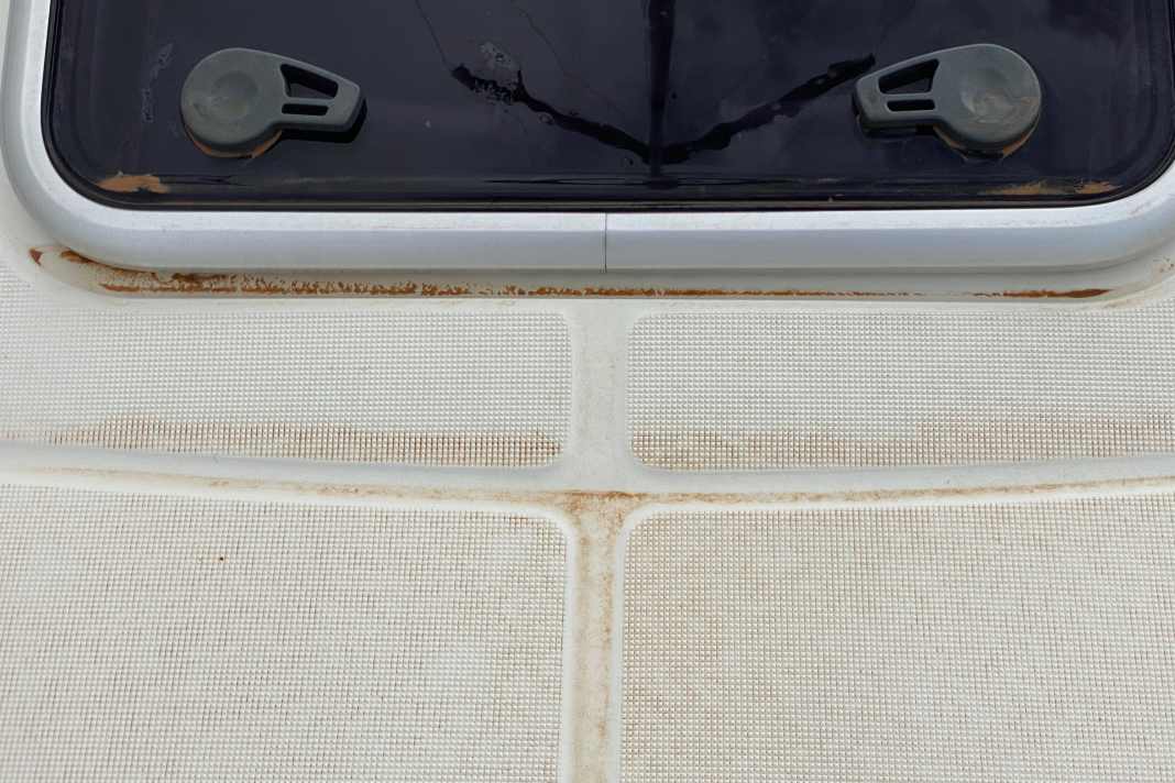 A previously clean deck after three hours of "blood rain" on the Adriatic Sea