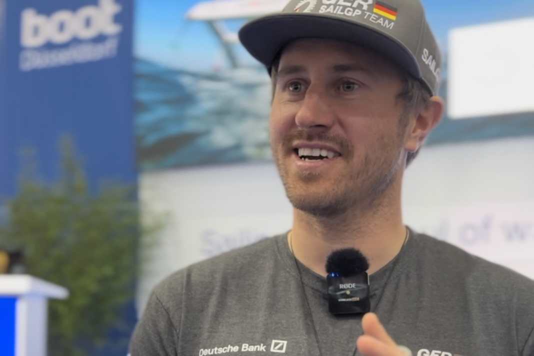 We met Erik Heil in Düsseldorf at the boot for an interview