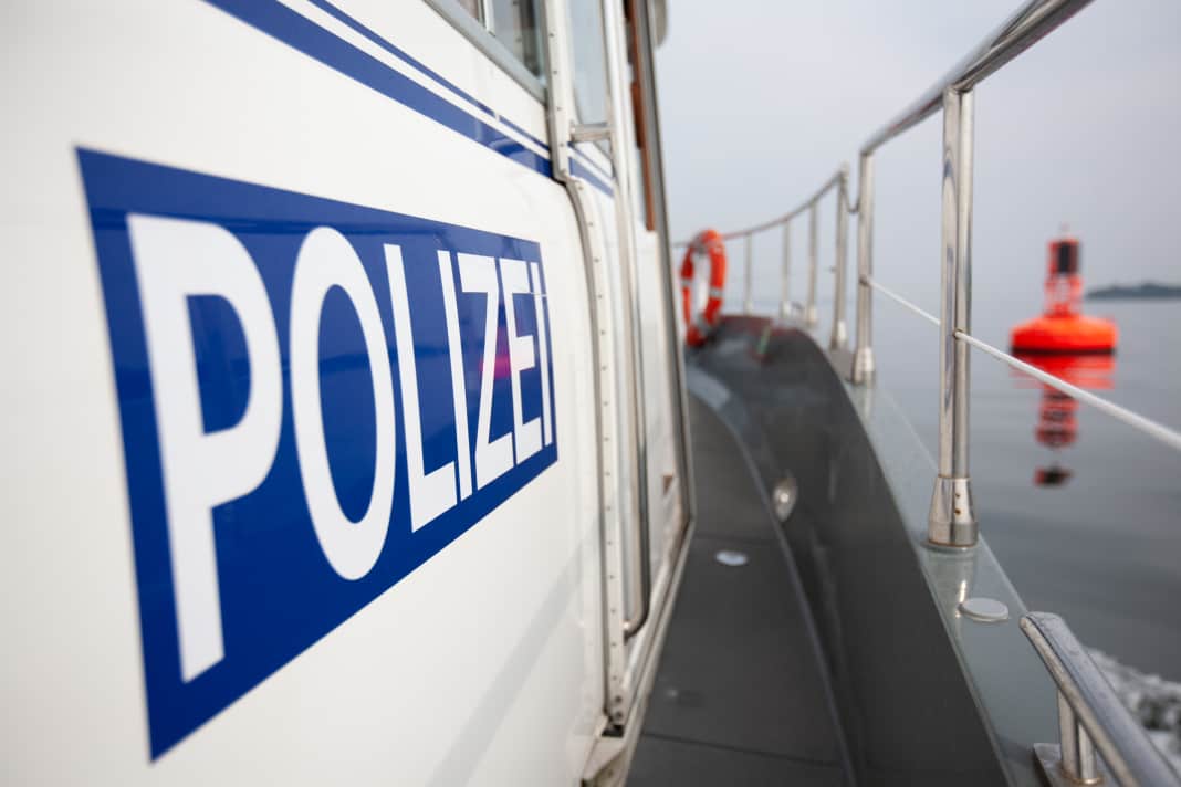 Kommen die Ordnungshüter längsseits, muss das noch nicht Unbill bedeuten