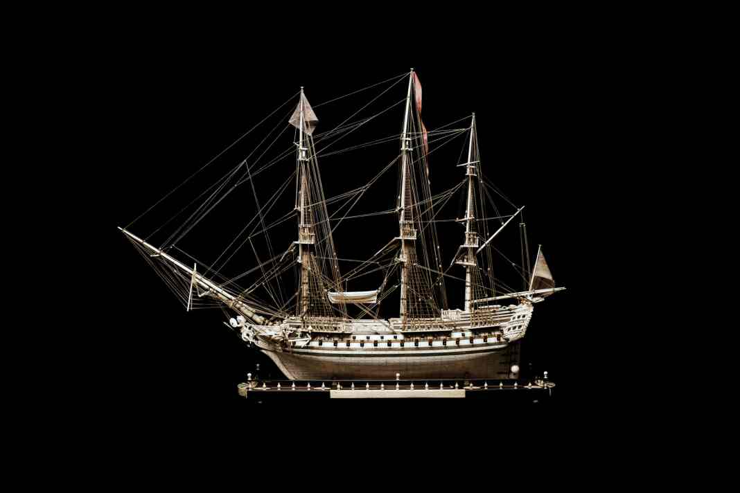 Der perfekt erhaltene Nachbau des britischen Kriegsschiffes zweiten Ranges „HMS Canopus“