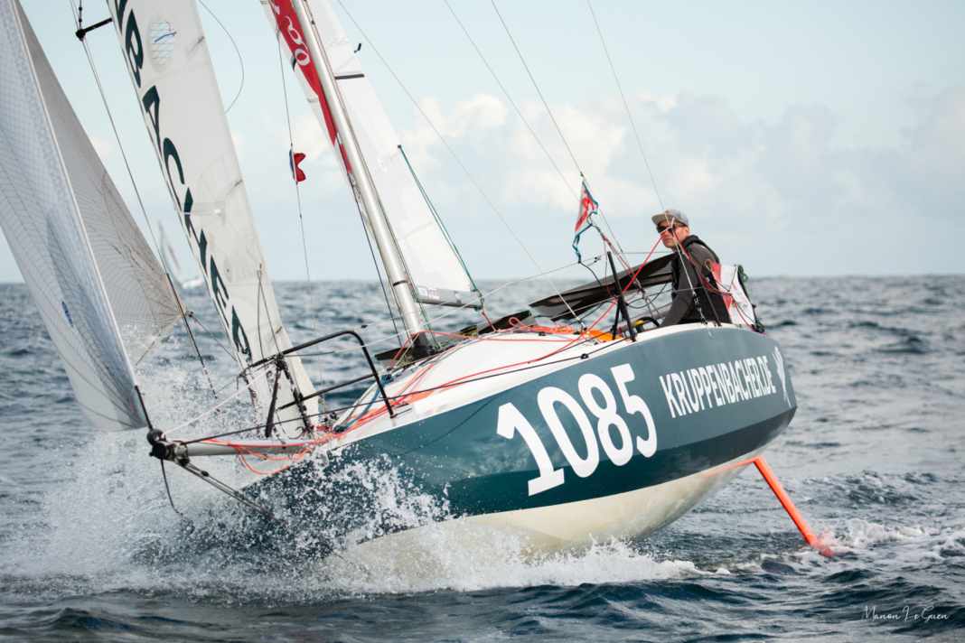Hendrik Lenz s'est hissé à la quatrième place de la mini-transat au quatrième jour de l'étape atlantique.