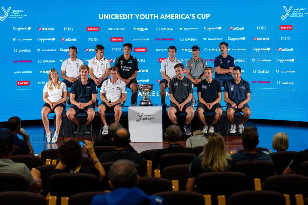 Première conférence de presse pour les douze jeunes skippers des équipes de la 3e Youth America's Cup