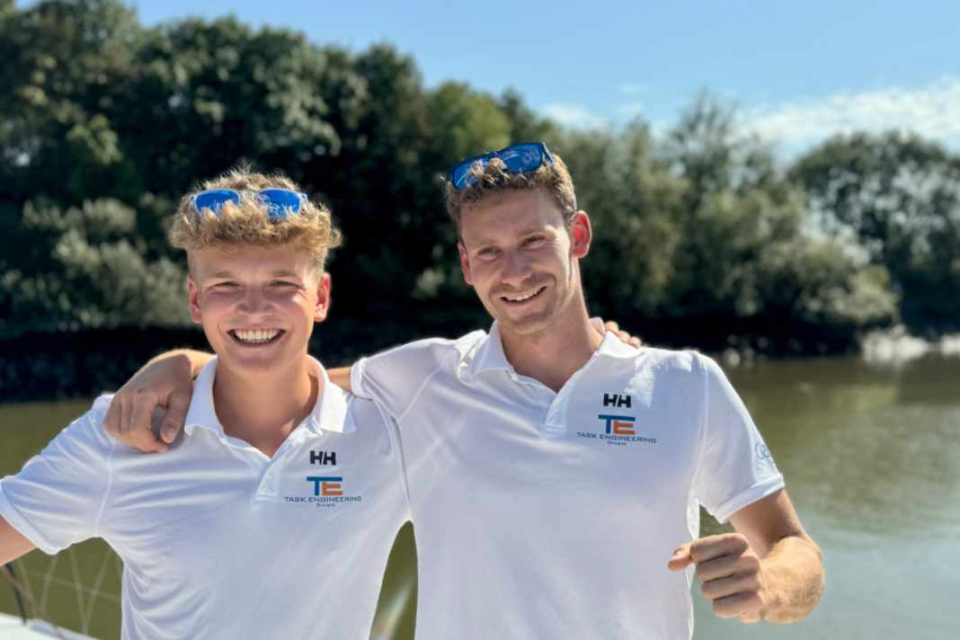 Power-Duo an Land und auf dem Wasser: Lennart Burke (r.) und Melwin Fink.