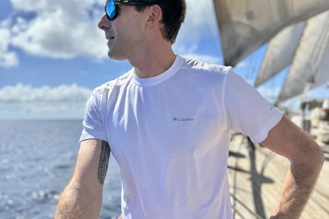 Avec les lunettes Julbo Shield Ocean Master Spectron HD Polarized, la lecture des écrans ne pose aucun problème malgré le filtre polarisant.