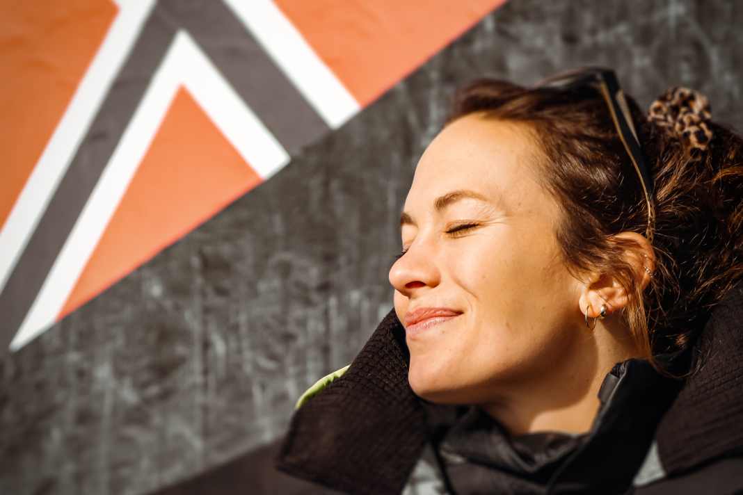 Dreams of the big goal and currently also of success in the Figaro junior class. The Olympic sailor chooses the hard way