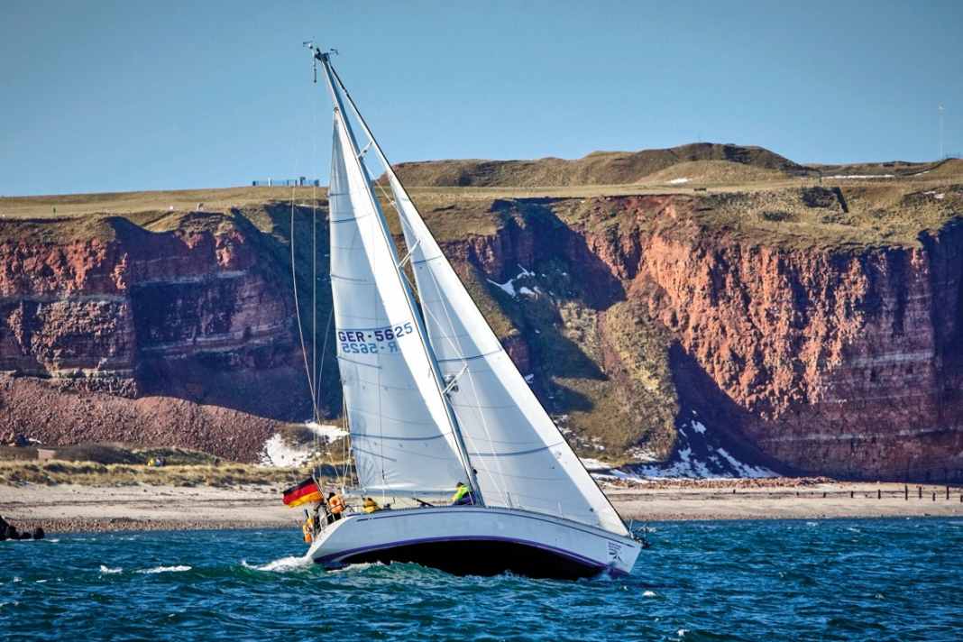 Un contraste impressionnant avec la plaine de la Frise du Nord : la paroi rocheuse rouge de Helgoland.