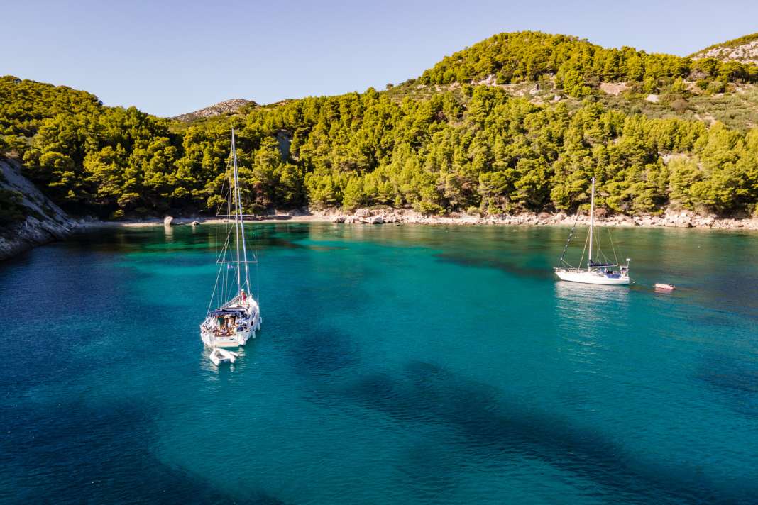 Ten tips for a relaxed sailing holiday: 1. it is much quieter in great bays and sights on handover days